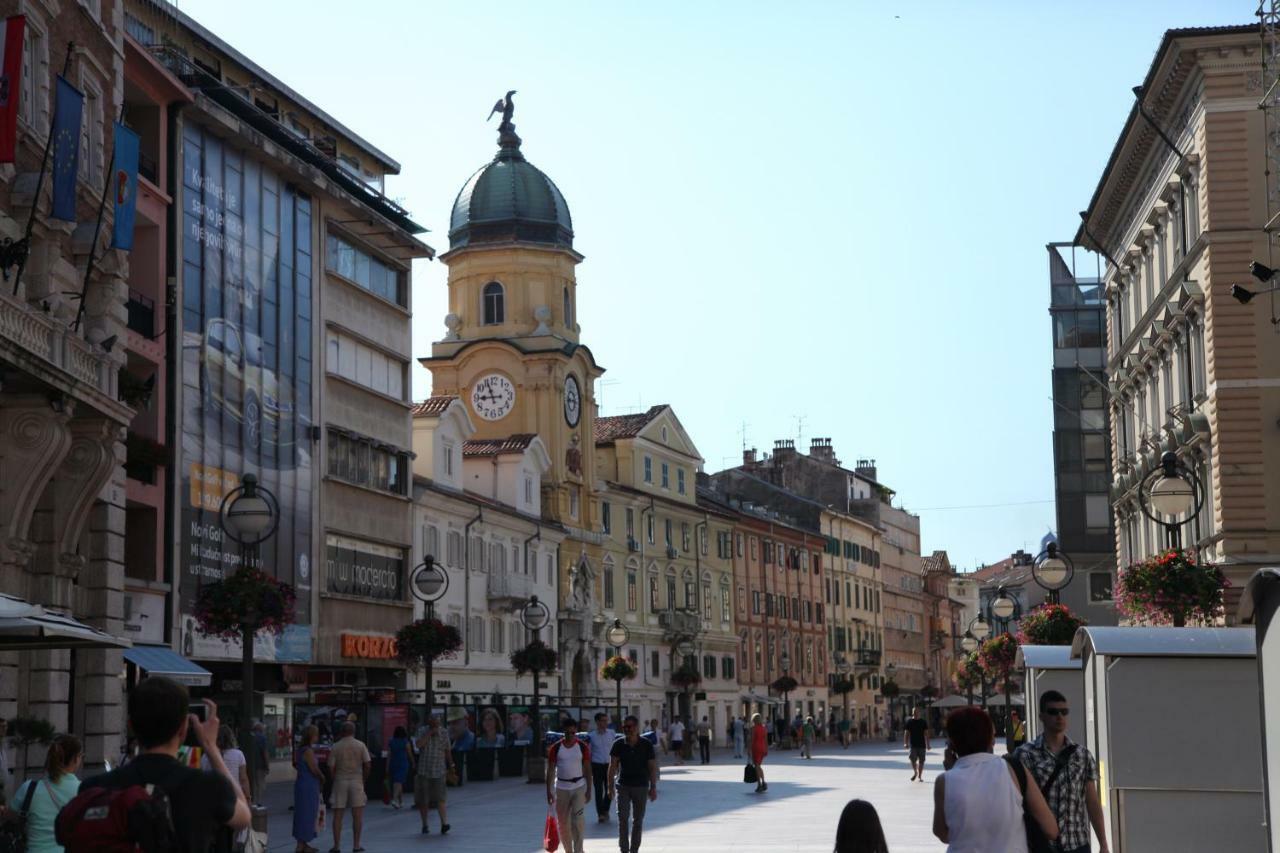Rijeka With Love Apartment Esterno foto